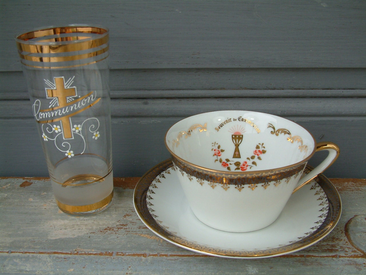 Français Coupe en Verre et Porcelaine Vintage de Première Communion. Cadeau Communion.