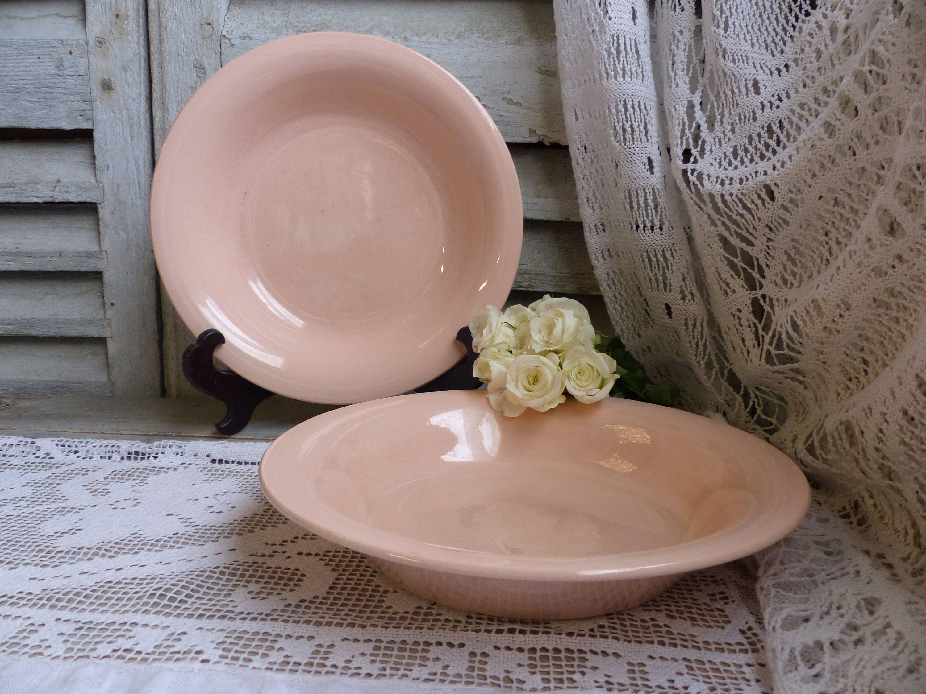 Un Plat de Service Rose Blush Français Antique. Bol Peu Profond Saumon. Oinment Rose. Shabby Minimal