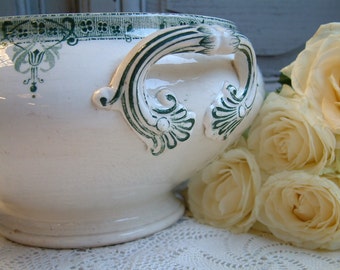 Soupière grand d’ancien français ironstone vert transferware. Art Nouveau. Vert émeraude transferware. Style gustavien. Français décor shabby