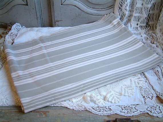 Toile De Matelas Ancienne 120x170 Cm Gris Blanc Rayé - Occasion, Salissures, Non Lavée