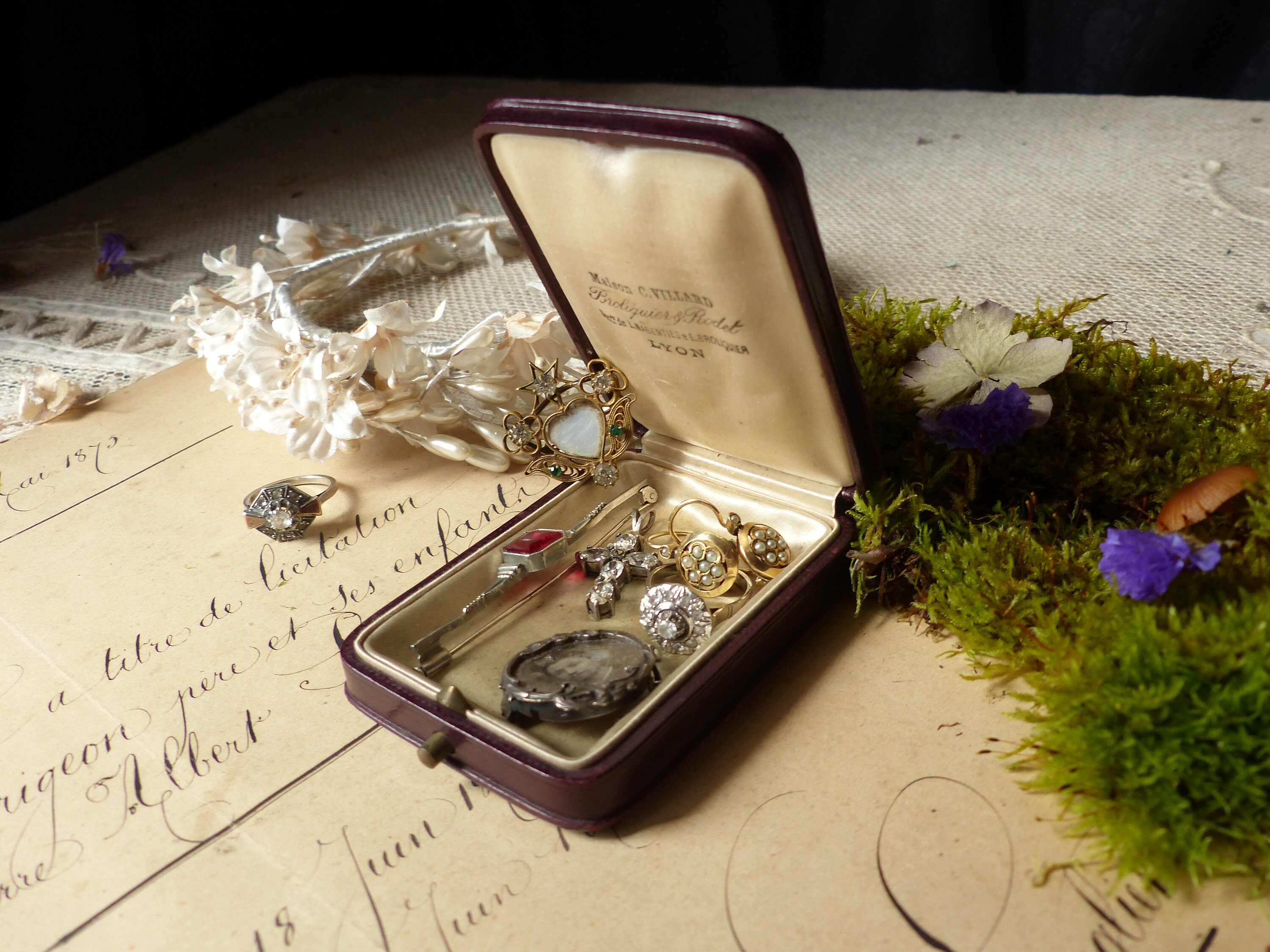 英国アンティークジュエリーボックスR.E.HOBBS