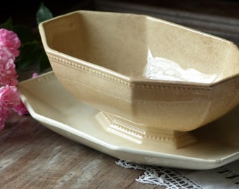 Rare Antique french creamware octagonal footed large teastained serving bowl. Montereau 1876-1884. Pearl border. クレイユ エ モントロー オクトゴナル プレート