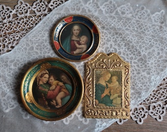 Set von 3 kleinen Vintage vergoldeten Holz Florentiner Madonna Ikonen. Italienische Renaissance Meisterreproduktion. Marienbild aus vergoldetem Holz