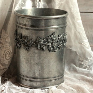 French vintage pewter champagne ice bucket. Pewter wine bucket. Wine cooler. Rustic wedding decor. Christmas. New Years eve image 3