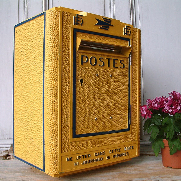 NEVER USED ! French vintage mail box. Post office letter box. Extra Large. Dated 1967 Nantes, France by the Dejoie Companie. French post box