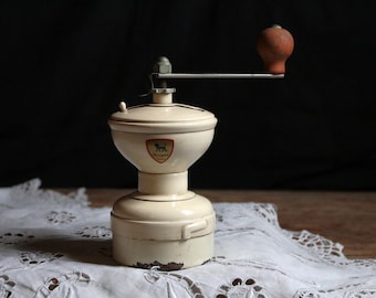 Molinillo de café manual Peugeot frères francés vintage. Metal color crema. Cocina rústica campestre. Molinillo para camping.