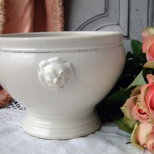 Antique french thick heavy porcelain soup tureen. Lions head porcelain soup tureen. White Shabby chic footed bowl. White tureen.
