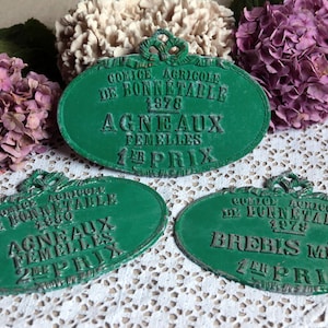 Juego de 3 placas de premio agrícola vintage francesas para ovejas. Casa de campo rústica verde Kelly Shabby francesa Jeanne d&#39;Arc living