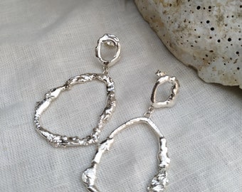 Dangle silver organic Earrings - Unusual earrings -  aesthetict Earrings - Organic and texture  Earrings. artistic earrings, ethical jewels.
