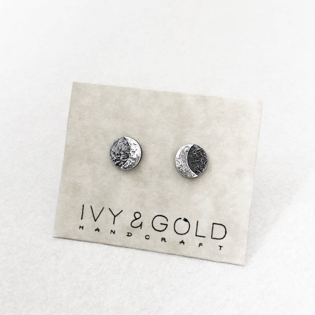 Lunar Glow Oval Earrings main image 1