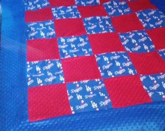 LA Dodgers blanket. Adult xl- ready to ship 60" x 75"