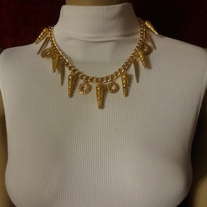 Gold Filligrane Spike und Charms Halskette - Unikat