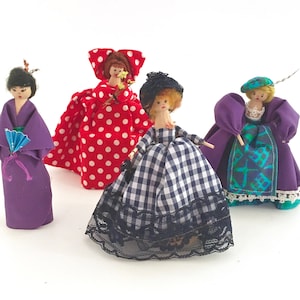 CLOTHESPIN DOLLS, Vintage Fashion Doll Collection, Handmade FOLK Doll, Fabric Toys, Around the World, Set of 5