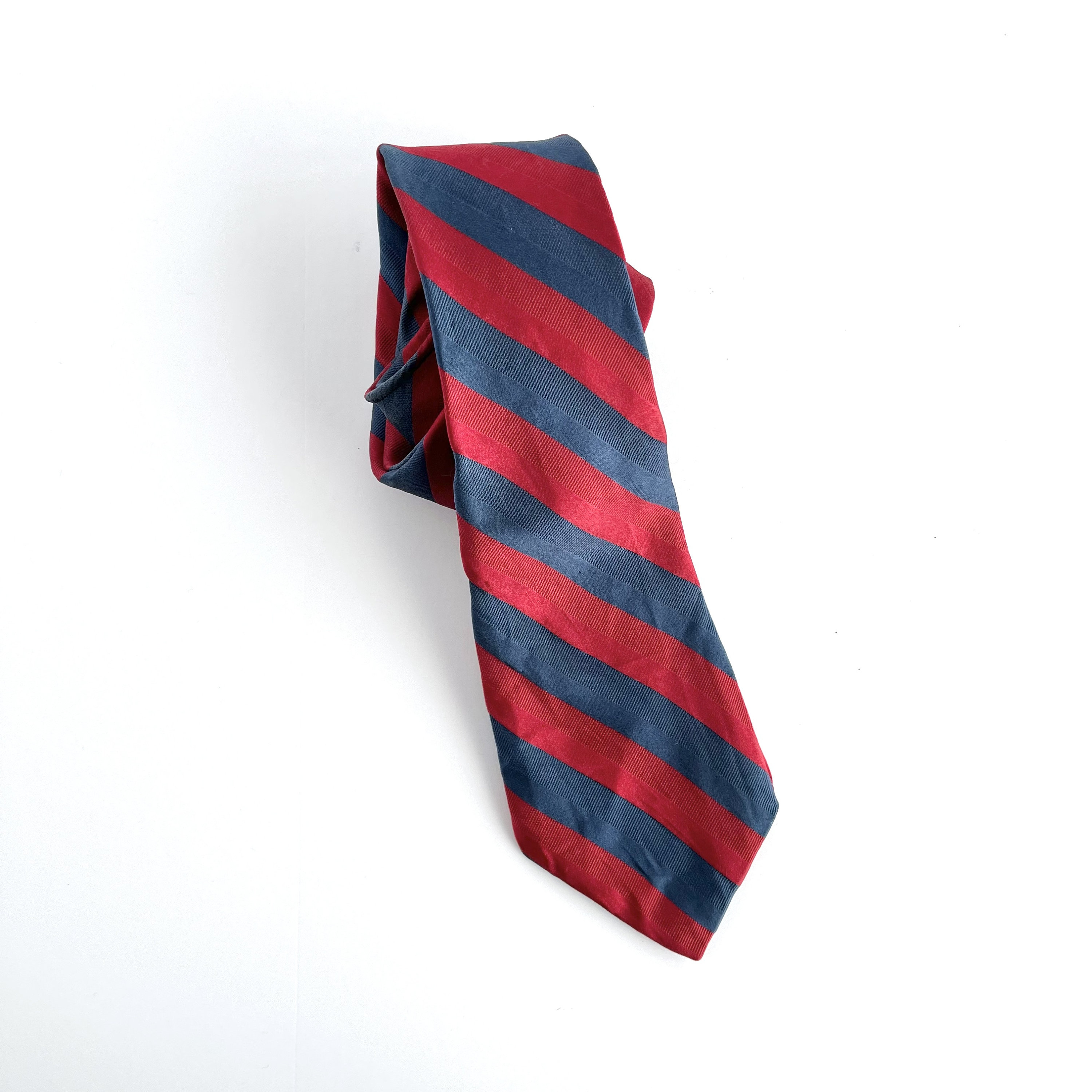 VINTAGE SULKA TIE, Raya Azul Roja Clásica, Toda Seda, Corbata de Hombre, Corbatas de Representantes de la Marina Carmesí
