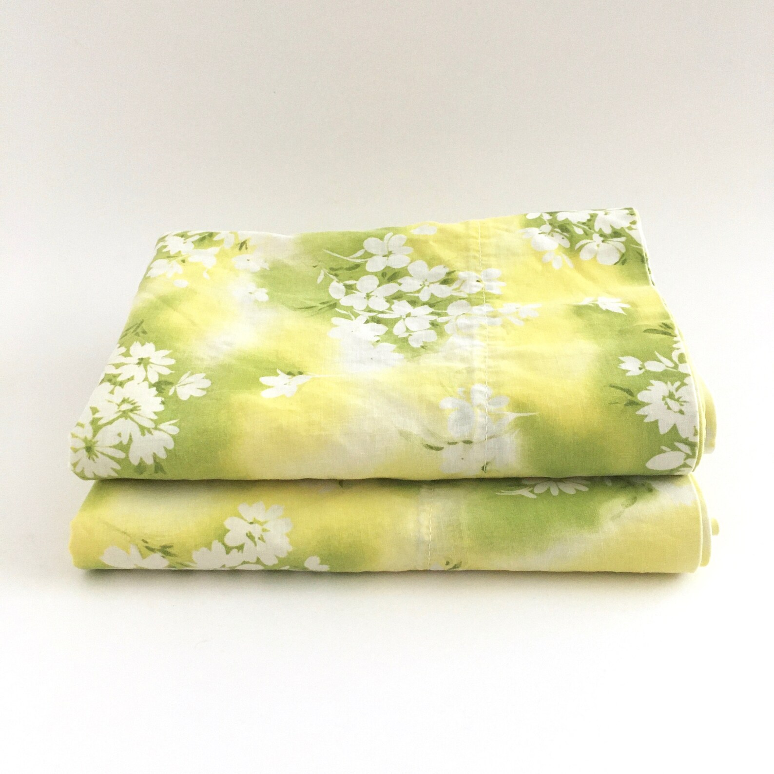 Vintage PILLOWCASES YELLOW FLORAL Cotton Standard Size Etsy