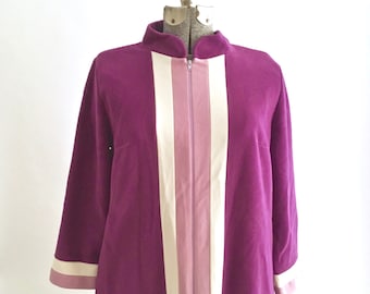 1970s PURPLE HOUSECOAT, Fleece, Vintage Stripe, Zip Up Robe, Retro Style, Loungewear, 1970s