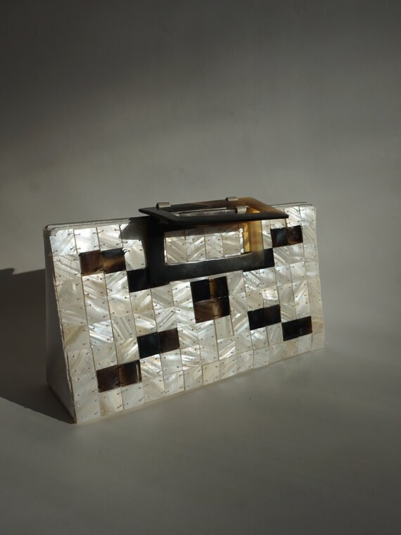 Shell Beaded Mini Purse - Vintage Handbag - Lucite