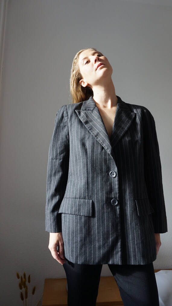 Fendi Pinstripe Oversized Blazer - Vintage Fendi B