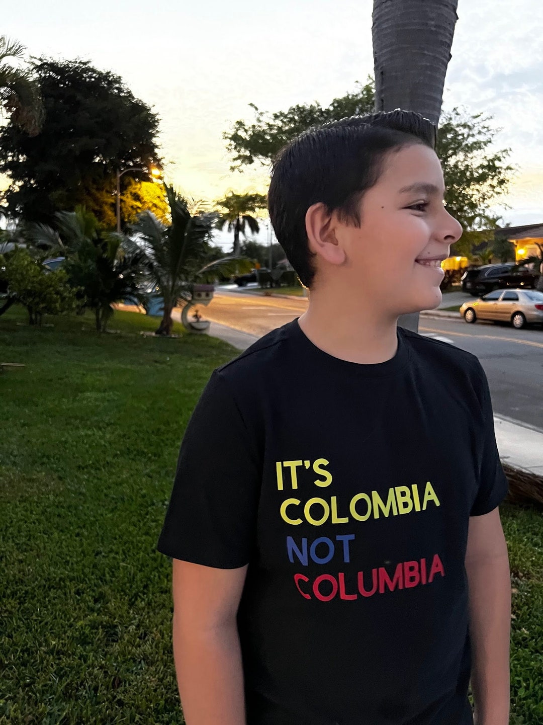 It's Colombia Not Columbia Short-sleeve Unisex T-shirt, Colombian Shirt,  Funny Shirt 