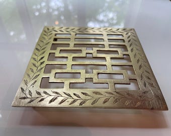 Vintage Solid Brass Trivet Footed Plant Riser Stand Hollywood Regency Coaster Chinoiserie Brass Pedestal