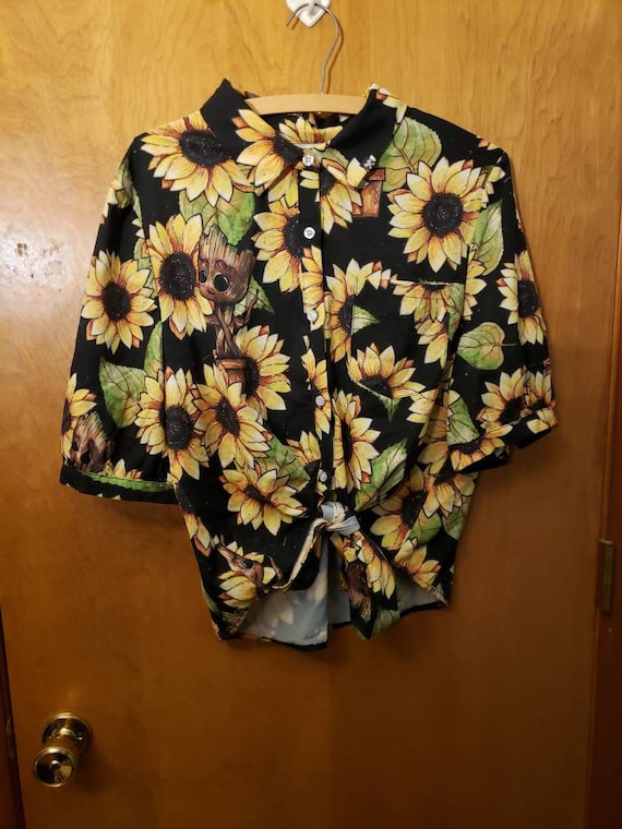 Groot tie bow front top size XL