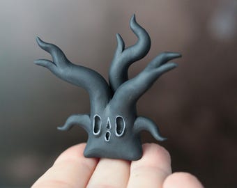 Handmade Spooky Tree Miniature, Halloween Haunted Village Decoration