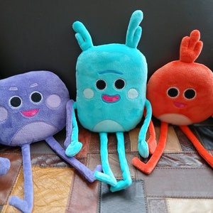 Bumble nums look a likes plush soft toys. Lovely huggable Grumble, Humble and Stumble. Appliquéd felt features.