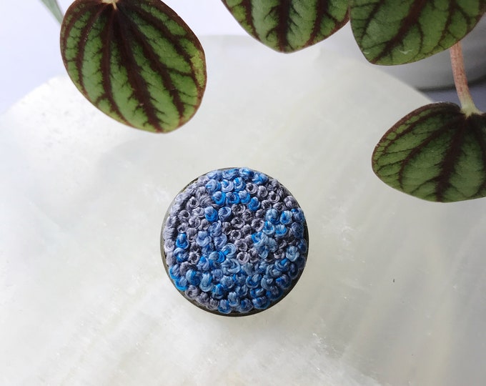 Mini Abstract Brooch // Embroidery // Blue // Grey // Handmade