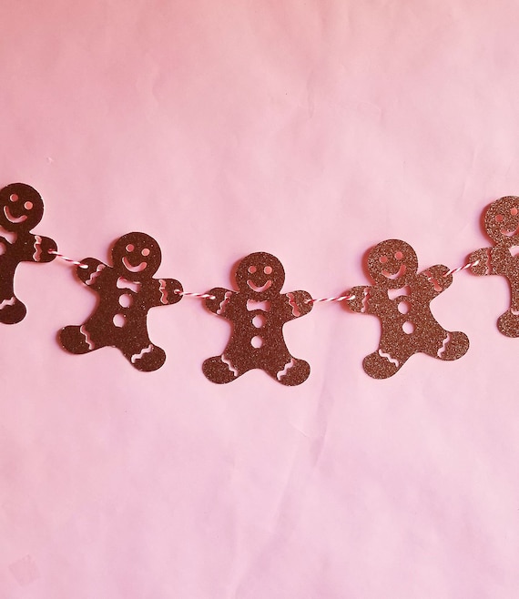 Gingerbread man garland - gingerbread man decor - gingerbread man banner - Christmas garland - Holiday garland - cute Christmas decorations Il_570xn