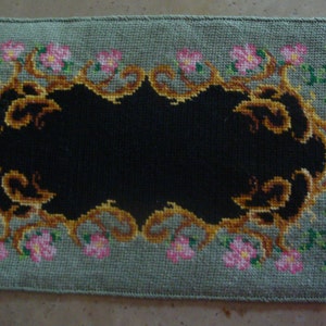 Green and Black Victorian Scroll Miniature Carpet