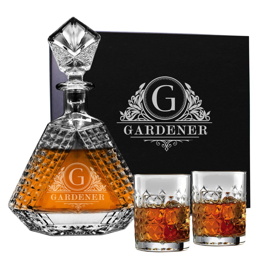 Personalized Decanter and Gift Box, Custom Decanter and Glasses Gift ...