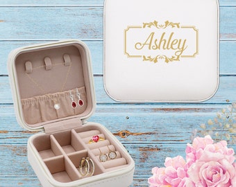Monogrammed Travel Jewelry Organizer, Girl Jewelry Box Personalized, Engraved Travel Jewelry Case, Travel Earring Organizer, Bridesmaid Gift