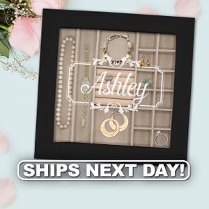 Customized Jewelry Box, Personalized Jewelry Holder, Custom Jewelry Case, Jewelry Organizer Personalized, Leather Jewelry Box for Woman