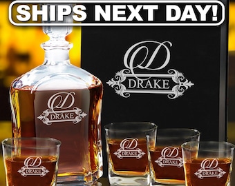 Housewarming Gift, Personalized Whiskey Decanter Set with 4 Whiskey Glasses, Groomsmen Gift, Engraved Decanter Set, Scotch Decanter