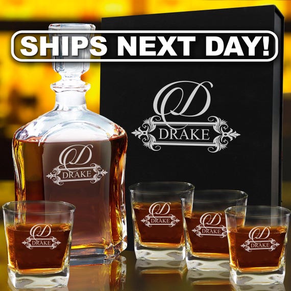 Personalized Whiskey Decanter Set for Couples, Engraved Wedding Gift for Bride and Groom, Custom Housewarming Gift for New Home