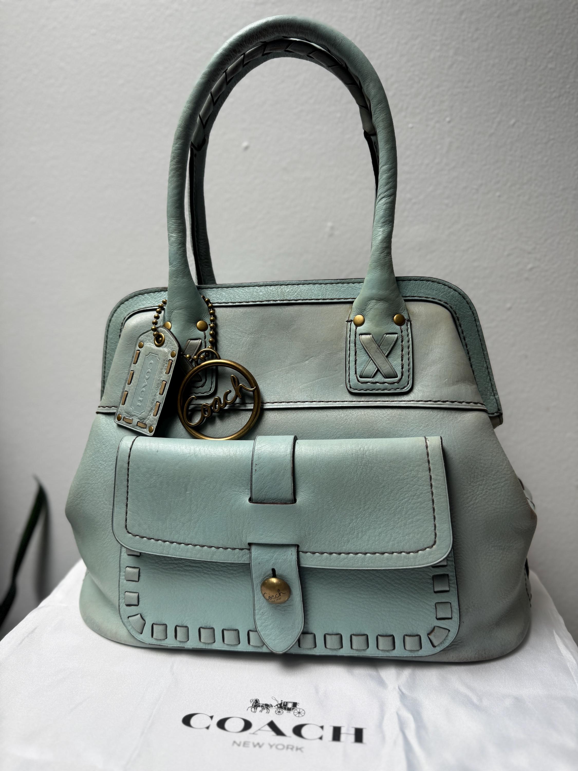 バッグ coach 65th anniversary legacy green mini COACH 65th ANNIVERSARY ICONIC LEGACY MINERAL LEATHER TOTE