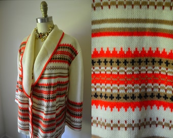 To relive all the Indian summers with you... vintage 1970s knit geometric colorful shrug sweater autumn fire cardigan M L