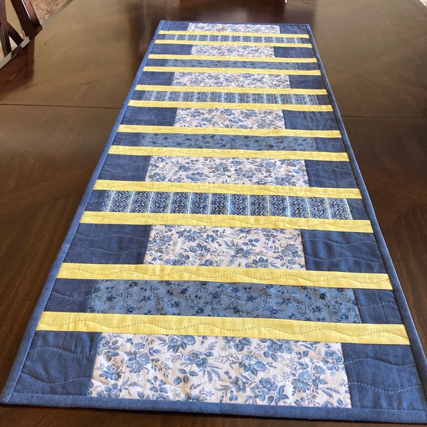 Quilted Table Runner**Blue and White**Table Topper**Hostess Gift**Mother's Day**Gift**Floral Table Runner**Patchwork