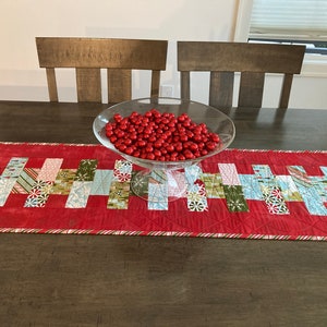 Quilted Table Runner**Festive**Holiday Decor**Christmas**