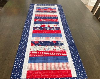Quilted Table Runner**Patriotic Table Runner**Independence Day**4th of July