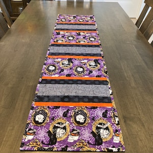 Quilted Table Runner**Halloween Table Runner**Trick or Treat**Halloween Decor