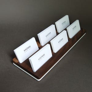 Holz Visitenkartenständer 2-reihig / Visitenkartenständer / Visitenkartenhalter / Nussbaum Holz Visitenkartenständer / Nussbaum Holz Visitenkartenständer