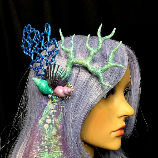 Glow of the Opal Reef - wonderfull Mermaid Hairclip with handmade Corals and real Seashells - OOAK - Ready to Ship