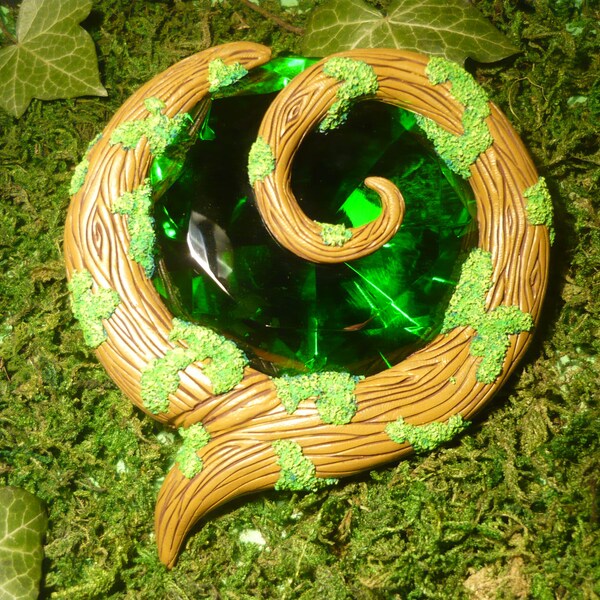 Kokiri Emerald - handcrafted unique Prop in LIFESIZE!  - "Made to Order"