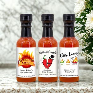 Personalized Mini Hot Sauce Favors: Bridal Shower & Wedding Party  (1.7 oz Bottle)