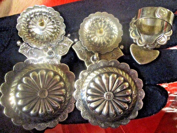 ZOE COSTE 3" MaRDI GrAS Earring + Ring Masked Owl… - image 10