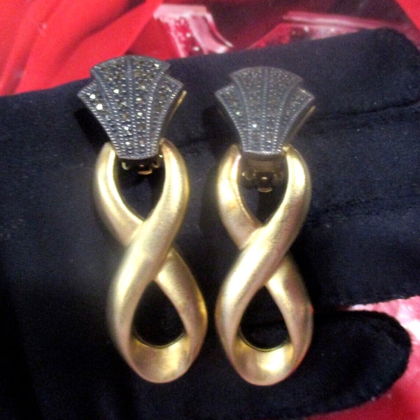 JUDITH JACK 2.5" Infinity Hoop Marcasite Earrings These R Gorgeous Satin Gold Plate 3D Articulated Dangle Door Knocker Statement Silver Mint
