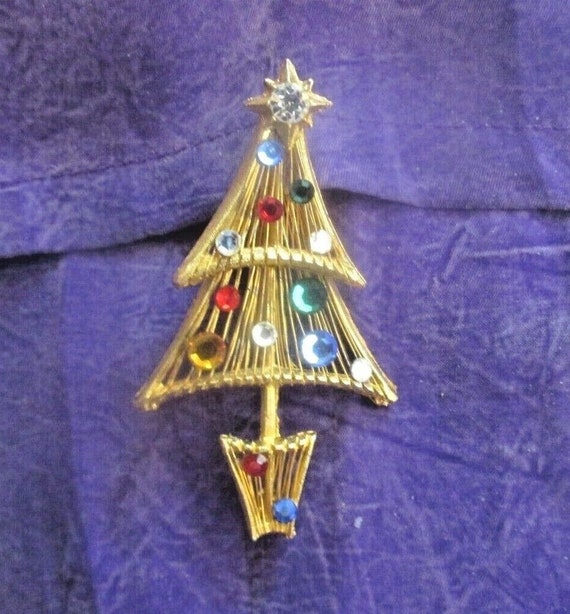 VENDOME Christmas Tree Brooch Rare 1960's Book Pie