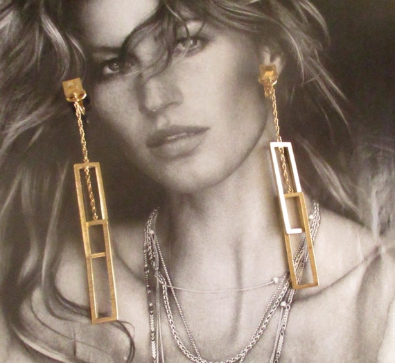 TRIFARI Ear Gear Earrings 4.5" RARE ICONIC Movin … - image 3