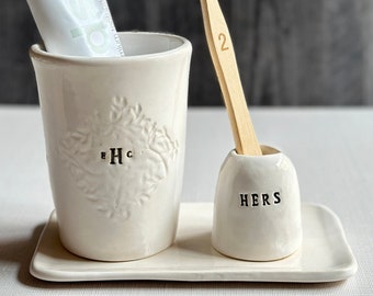 Handmade ceramic bathroom set personalized toothbrush holder tray cup set ceramic bathroom toothbrush accessory custom toothbrush holder set